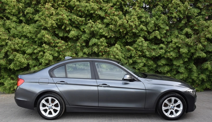 BMW Seria 3 cena 39999 przebieg: 224082, rok produkcji 2012 z Pakość małe 781